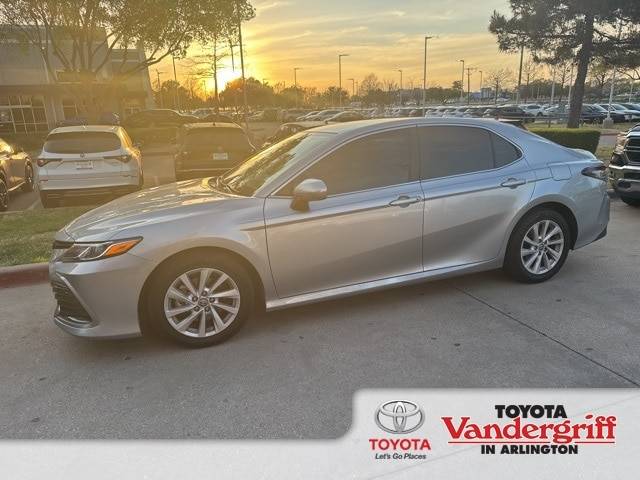 2022 Toyota Camry LE — Sedan — 62,371 mi — Arlington, TX