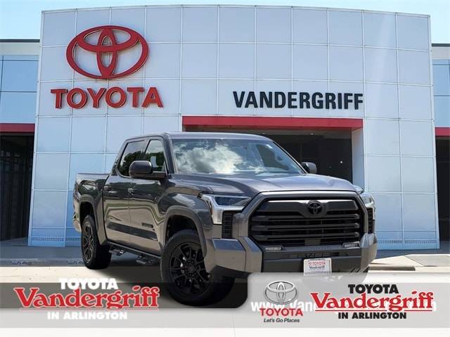 2023 Toyota Tundra SR5 — Pickup Truck — 18,200 mi — Arlington, TX
