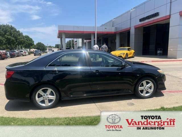 2012 Toyota Camry SE — Sedan — 145,185 mi — Arlington, TX