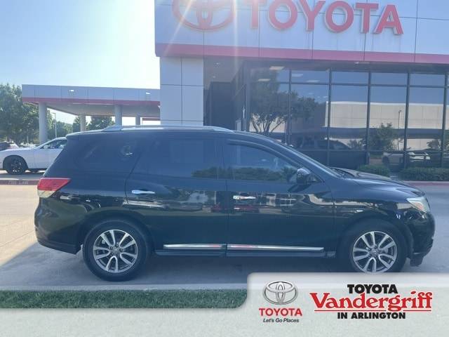 2015 Nissan Pathfinder SL — SUV — 146,184 mi — Arlington, TX