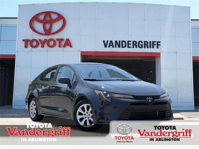 2025 Toyota Corolla LE — Sedan — 16,285 mi — Arlington, TX