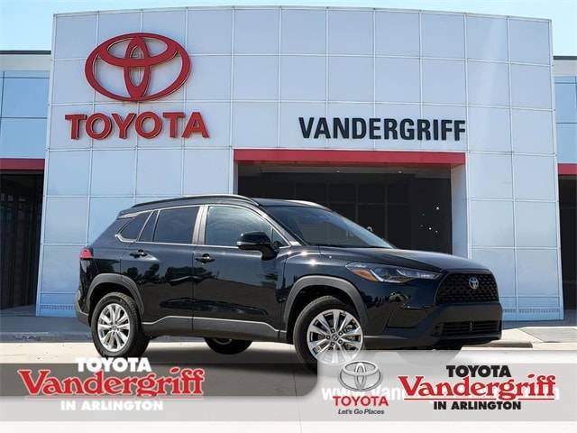 2025 Toyota Corolla Cross LE — SUV — 16,753 mi — Arlington, TX
