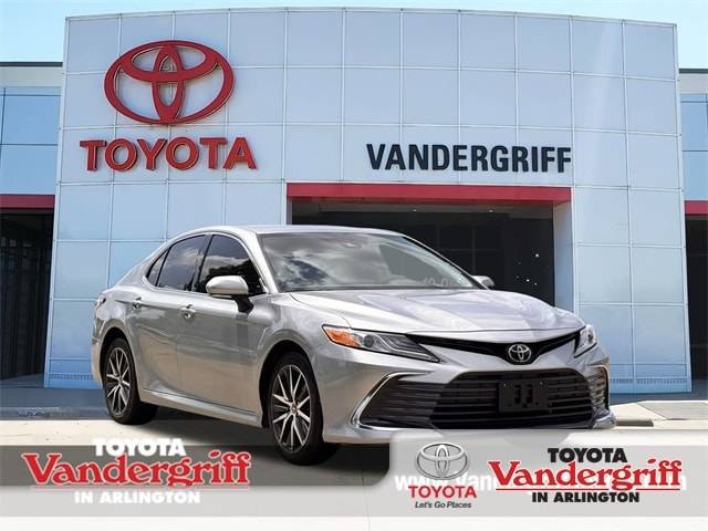2024 Toyota Camry XLE — Sedan — 31,798 mi — Arlington, TX