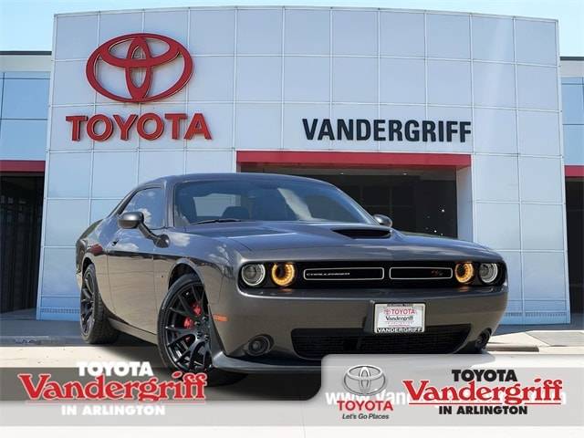 2019 Dodge Challenger R/T — Coupe — 51,327 mi — Arlington, TX