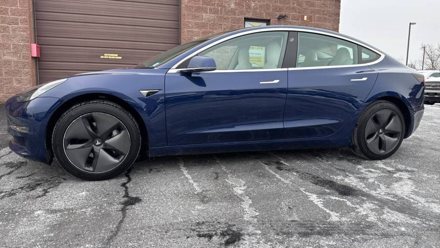 2018 Tesla Model 3 Mid Range — Sedan — 50,566 mi — Warminster, PA
