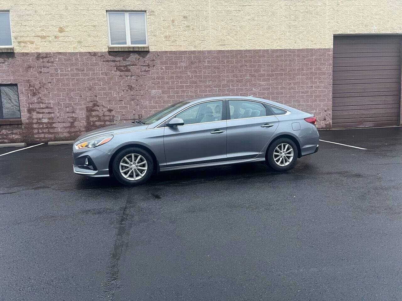 2019 Hyundai Sonata SE — Sedan — 109,000 mi — Warminster, PA