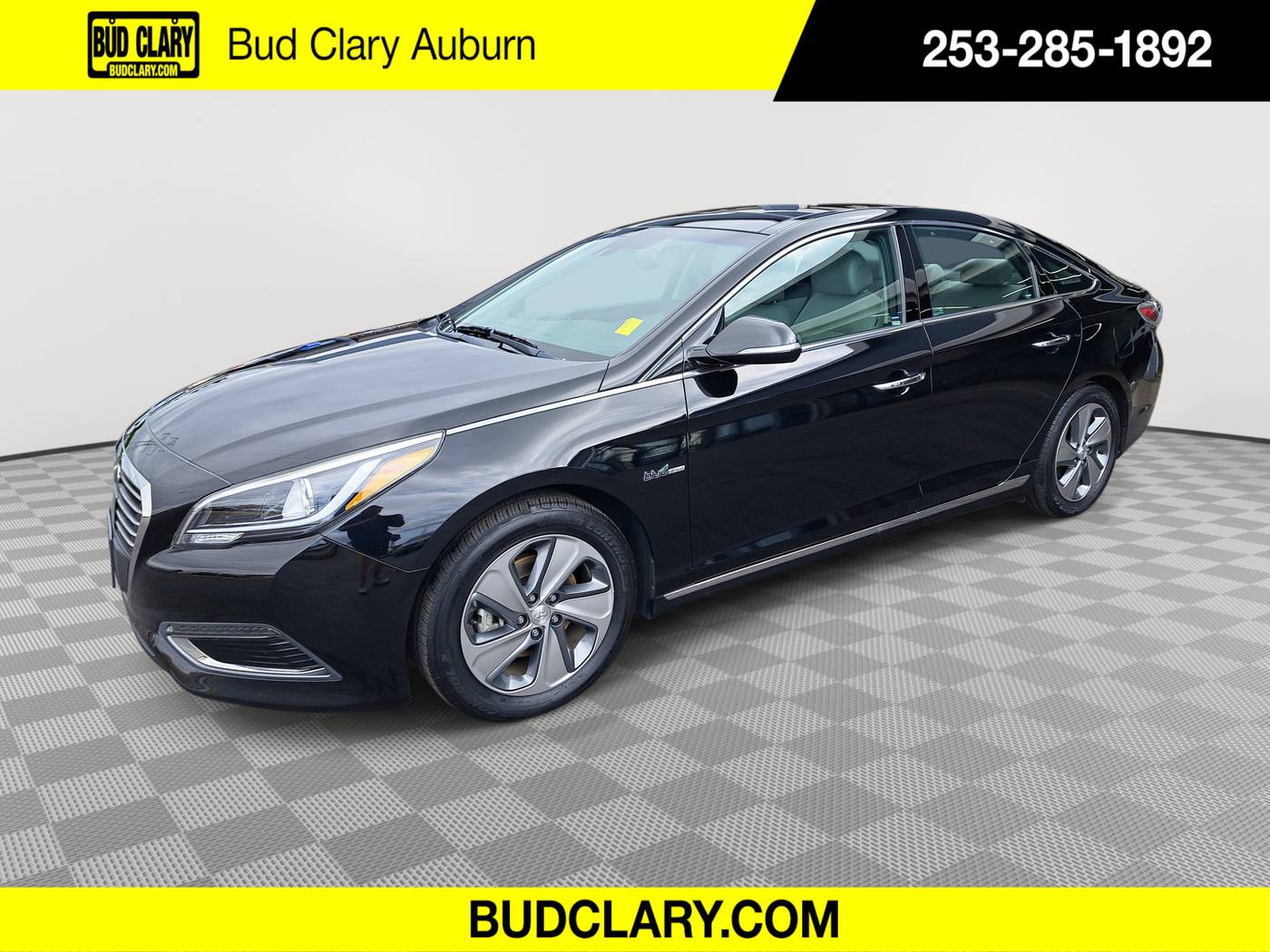 2017 Hyundai Sonata Hybrid Limited — Sedan — 54,569 mi — Auburn, WA