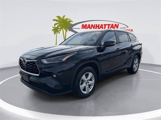 2023 Toyota Highlander LE — SUV — 22,027 mi — Manhattan Beach, CA