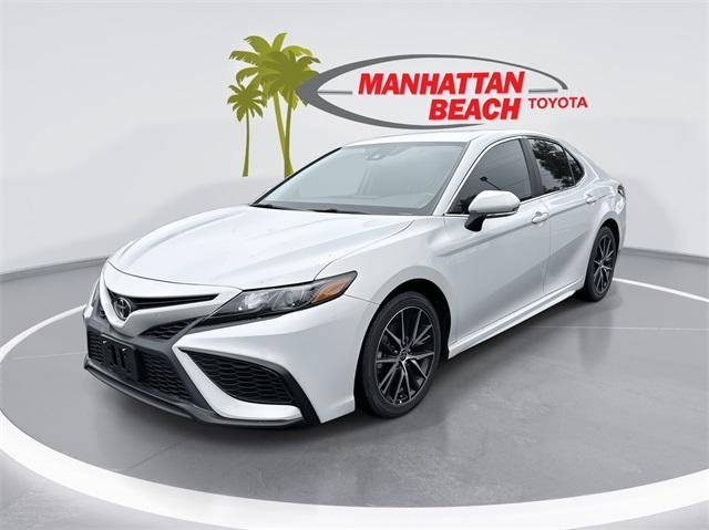 2022 Toyota Camry SE — Sedan — 34,601 mi — Manhattan Beach, CA