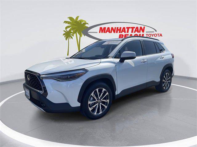 2024 Toyota Corolla Cross XLE — SUV — 2,368 mi — Manhattan Beach, CA
