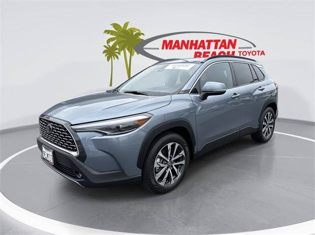 2022 Toyota Corolla Cross XLE — SUV — 17,680 mi — Manhattan Beach, CA