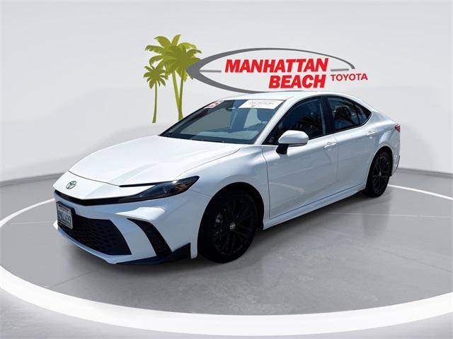 2025 Toyota Camry SE — Sedan — 6,706 mi — Manhattan Beach, CA