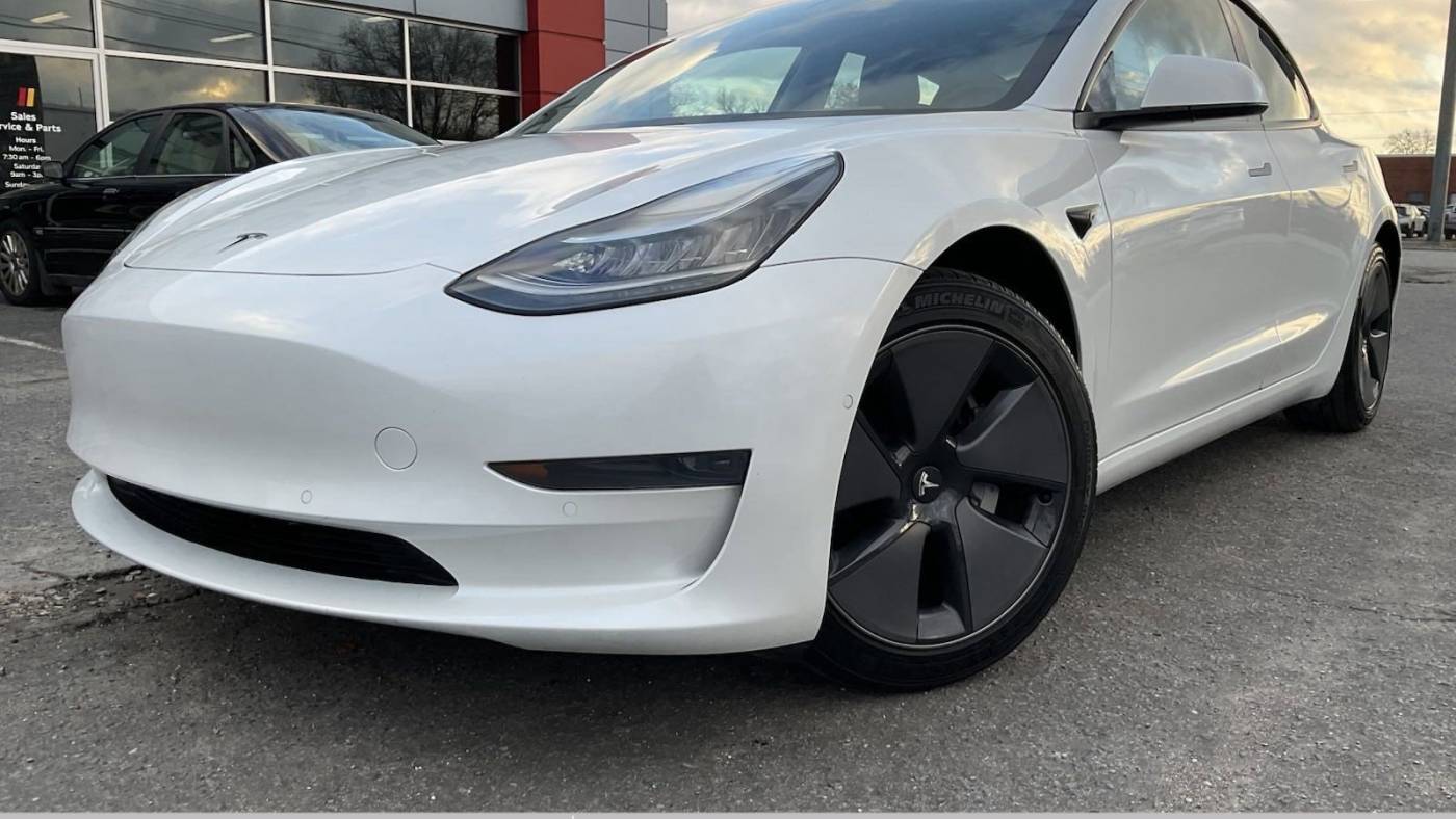 2021 Tesla Model 3 Standard Range Plus — Sedan — 31,399 mi — Greensboro, NC