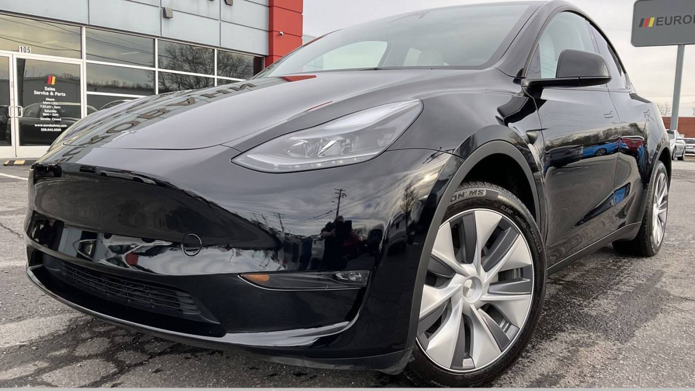 2024 Tesla Model Y Long Range — SUV — 8,328 mi — Greensboro, NC