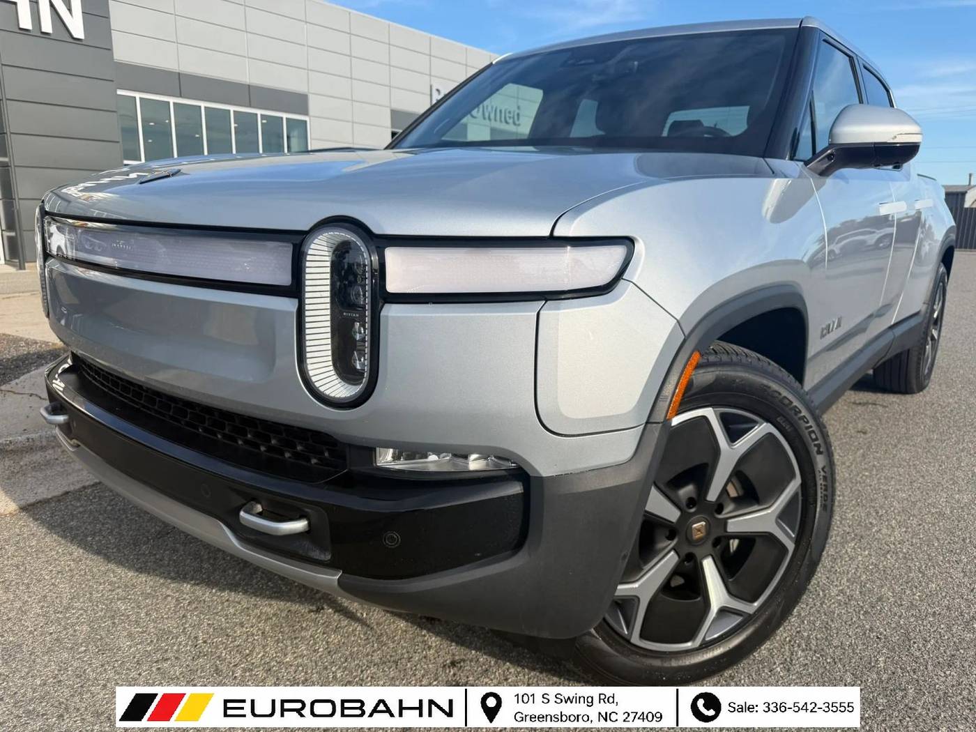 2024 Rivian R1T Adventure