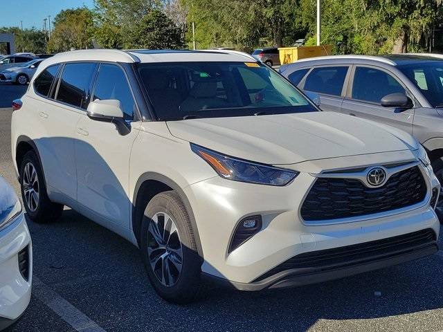 2022 Toyota Highlander XLE — SUV — 42,564 mi — Leesburg, FL