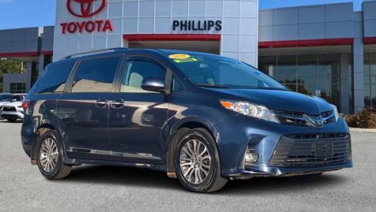 2020 Toyota Sienna XLE — Minivan — 76,873 mi — Leesburg, FL