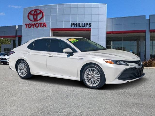 2019 Toyota Camry Hybrid XLE — Sedan — 22,643 mi — Leesburg, FL