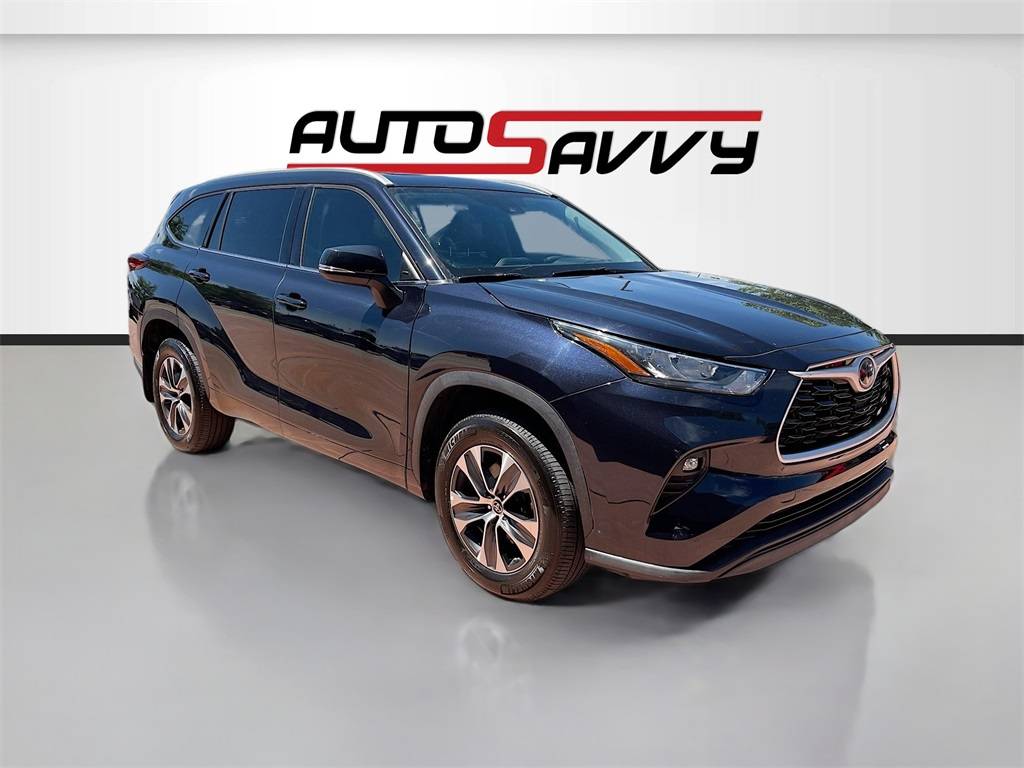 2022 Toyota Highlander XLE — SUV — 17,371 mi — Windsor, CO