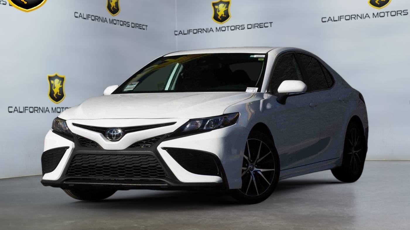 2023 Toyota Camry SE — Sedan — 26,749 mi — Montclair, CA