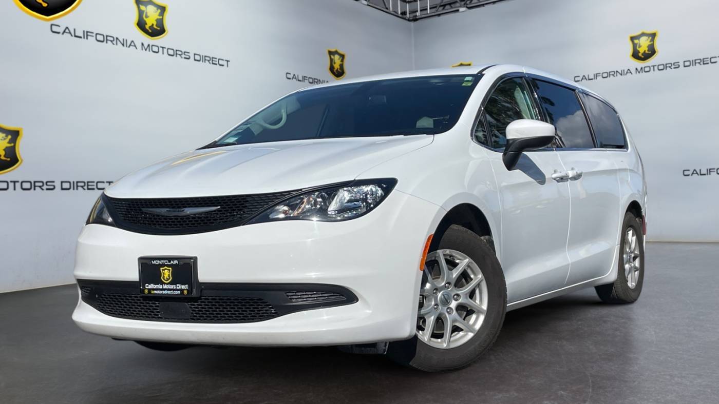 2022 Chrysler Voyager LX — Minivan — 56,170 mi — Montclair, CA