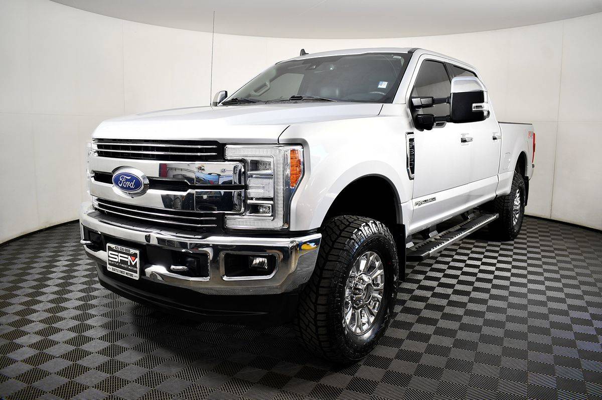 2019 Ford Super Duty F-350 Lariat — Pickup Truck — 75,689 mi — Lynnwood, WA