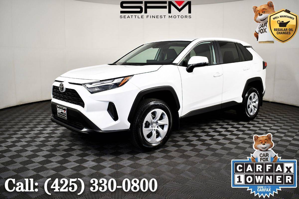 2024 Toyota RAV4 LE — SUV — 4,061 mi — Lynnwood, WA
