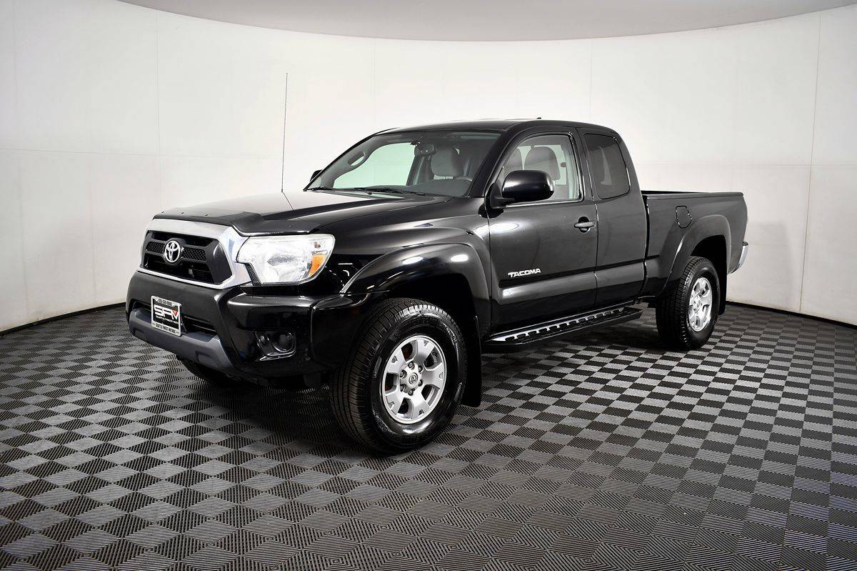 2015 Toyota Tacoma Base — Pickup Truck — 84,284 mi — Lynnwood, WA
