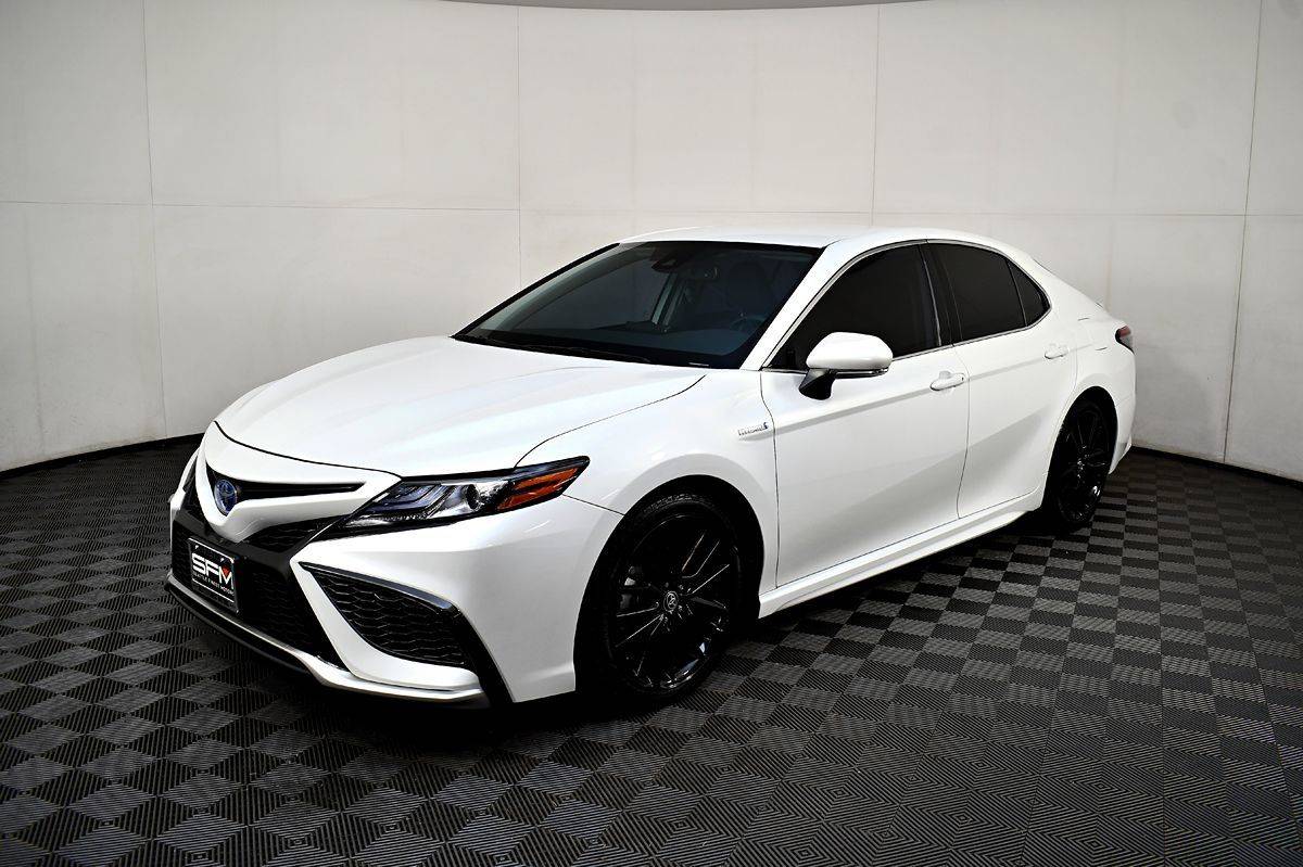 2021 Toyota Camry Hybrid XSE — Sedan — 83,960 mi — Lynnwood, WA