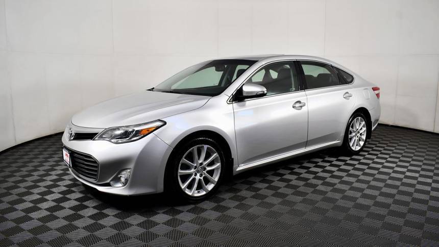 2013 Toyota Avalon XLE — Sedan — 114,479 mi — Lynnwood, WA