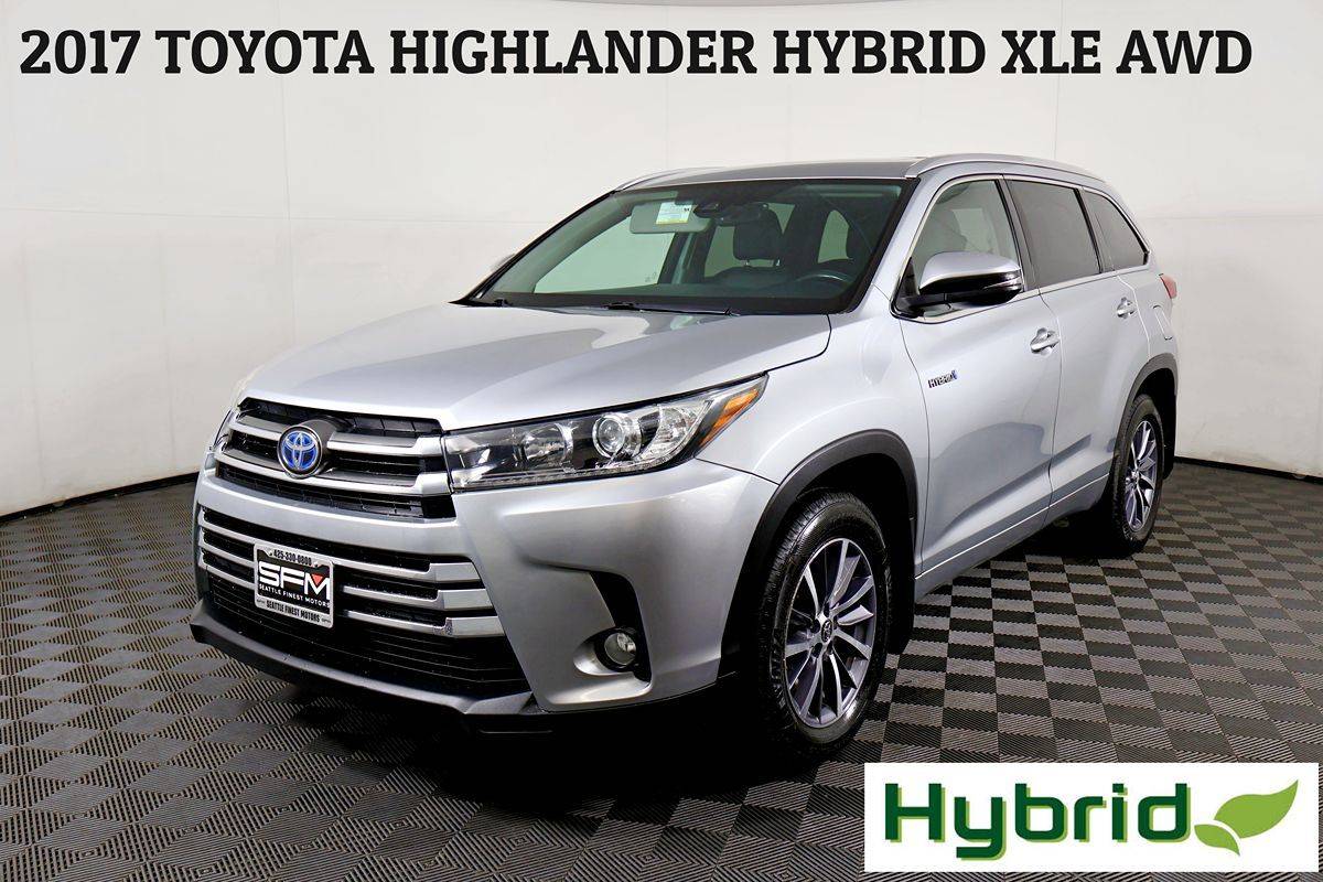 2017 Toyota Highlander Hybrid XLE — SUV — 137,845 mi — Lynnwood, WA