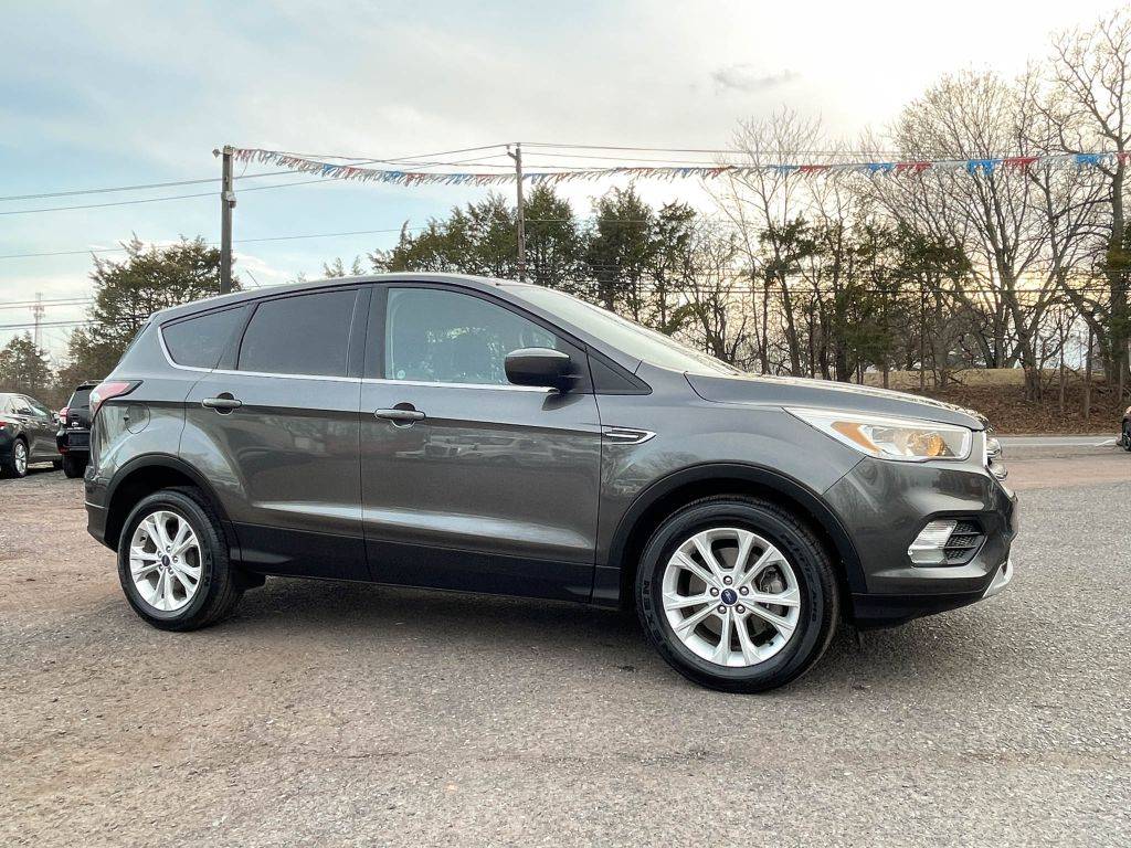 2017 Ford Escape SE — SUV — 111,295 mi — Schwenksville, PA