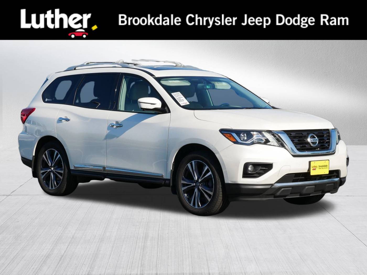 2017 Nissan Pathfinder Platinum — SUV — 94,063 mi — Brooklyn Park, MN