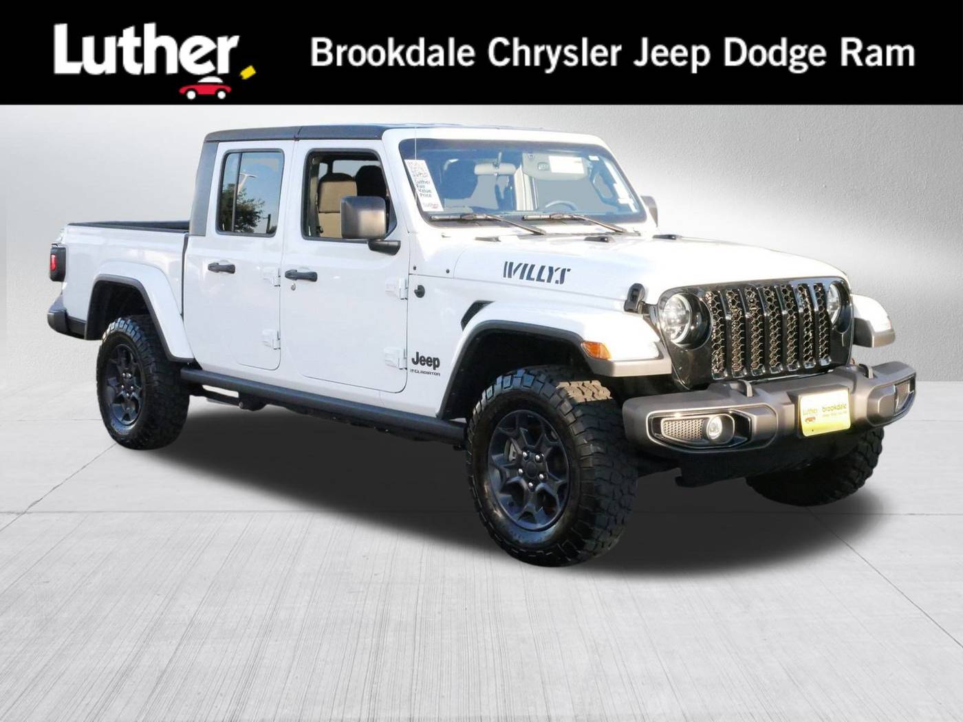 2023 Jeep Gladiator Willys — Pickup Truck — 18,980 mi — Brooklyn Park, MN