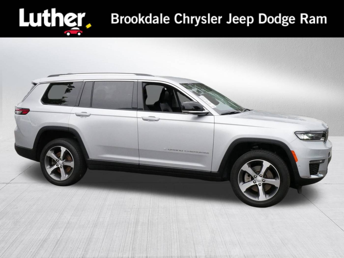 2023 Jeep Grand Cherokee Limited — SUV — 35,592 mi — Brooklyn Park, MN