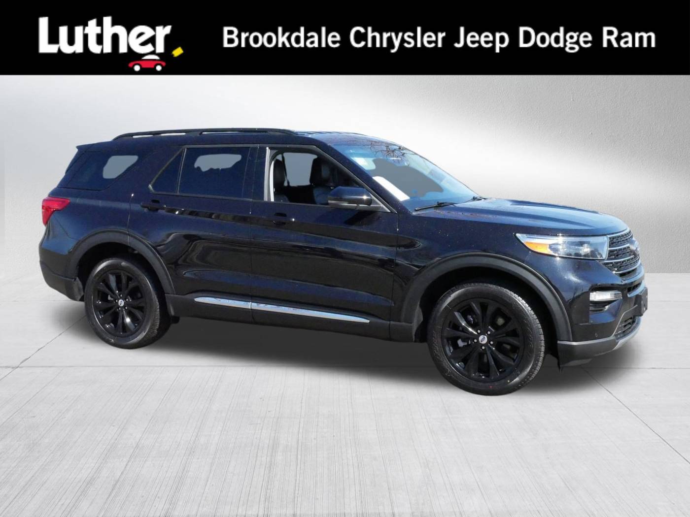 2023 Ford Explorer XLT — SUV — 28,248 mi — Brooklyn Park, MN
