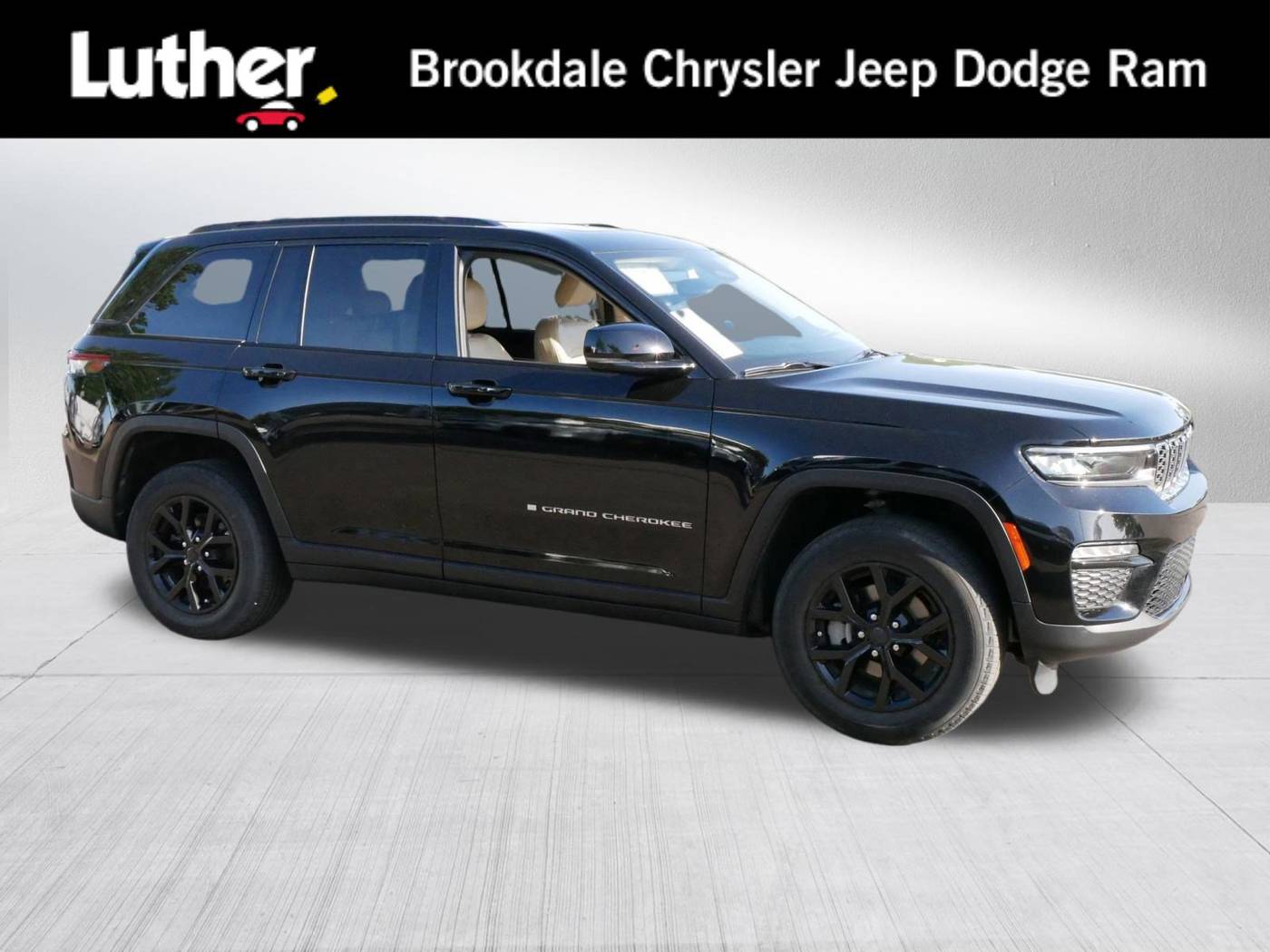 2022 Jeep Grand Cherokee Limited — SUV — 34,208 mi — Brooklyn Park, MN