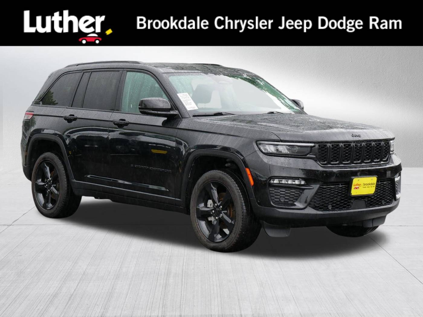 2023 Jeep Grand Cherokee Limited — SUV — 44,900 mi — Brooklyn Park, MN