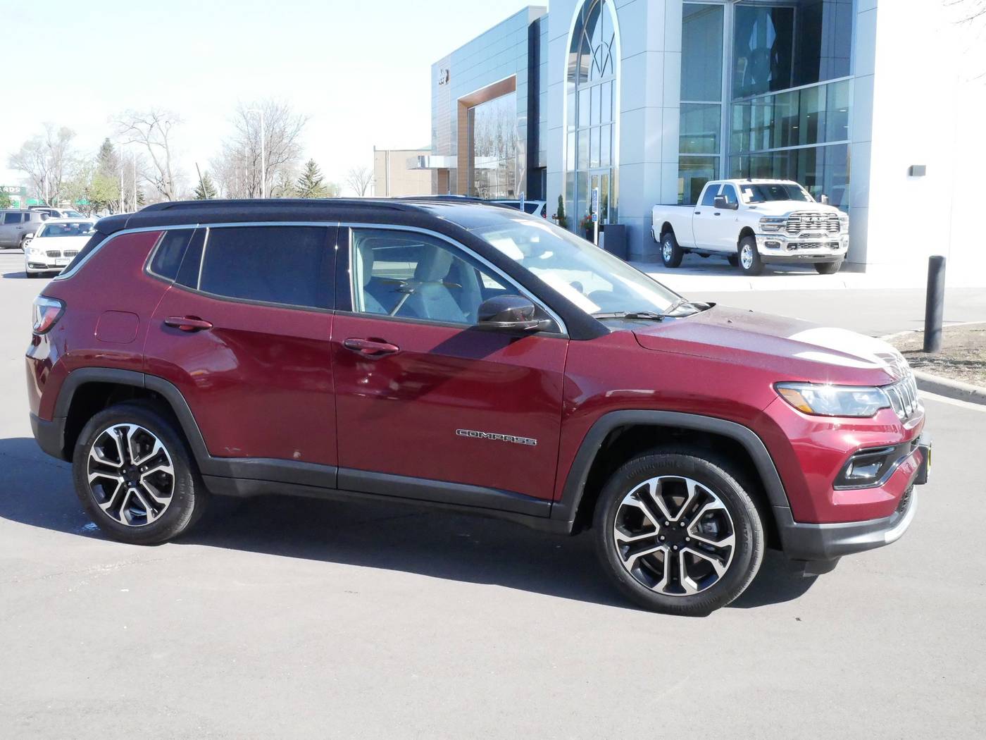 2022 Jeep Compass Limited — SUV — 22,834 mi — Brooklyn Park, MN