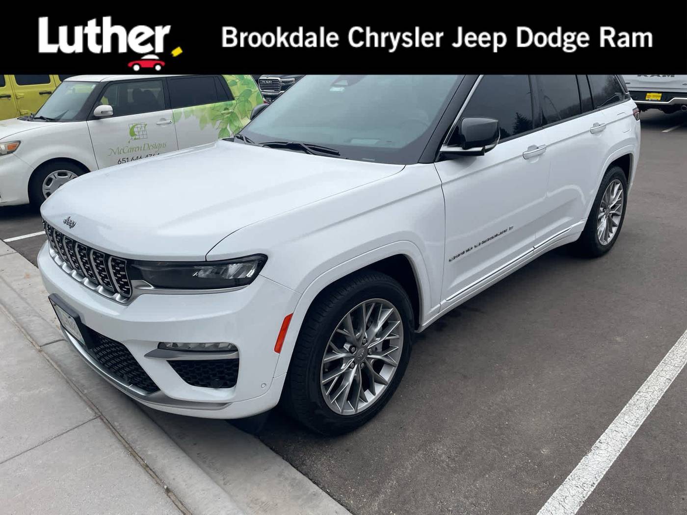 2022 Jeep Grand Cherokee Summit — SUV — 16,645 mi — Brooklyn Park, MN