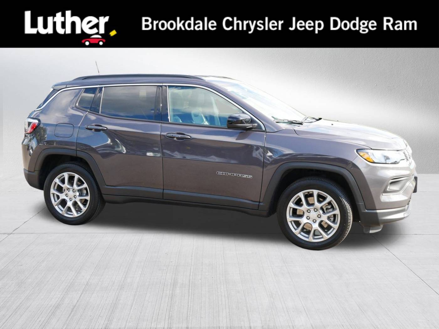 2024 Jeep Compass Latitude Lux — SUV — 11,131 mi — Brooklyn Park, MN