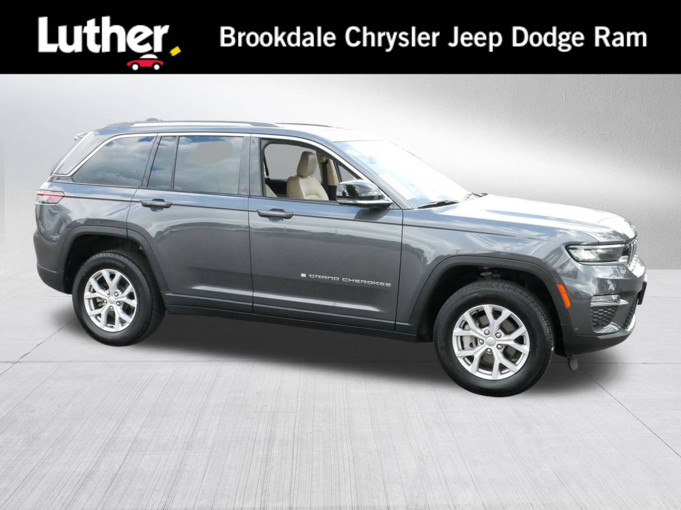 2022 Jeep Grand Cherokee Limited — SUV — 24,713 mi — Brooklyn Park, MN