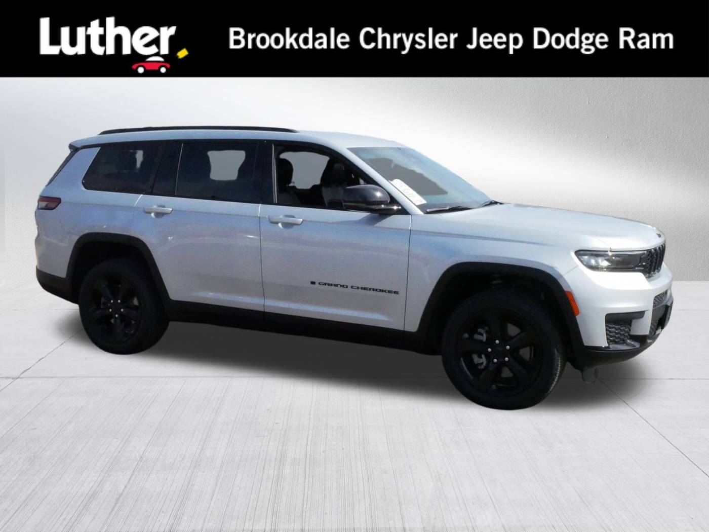 2022 Jeep Grand Cherokee Altitude — SUV — 19,256 mi — Brooklyn Park, MN
