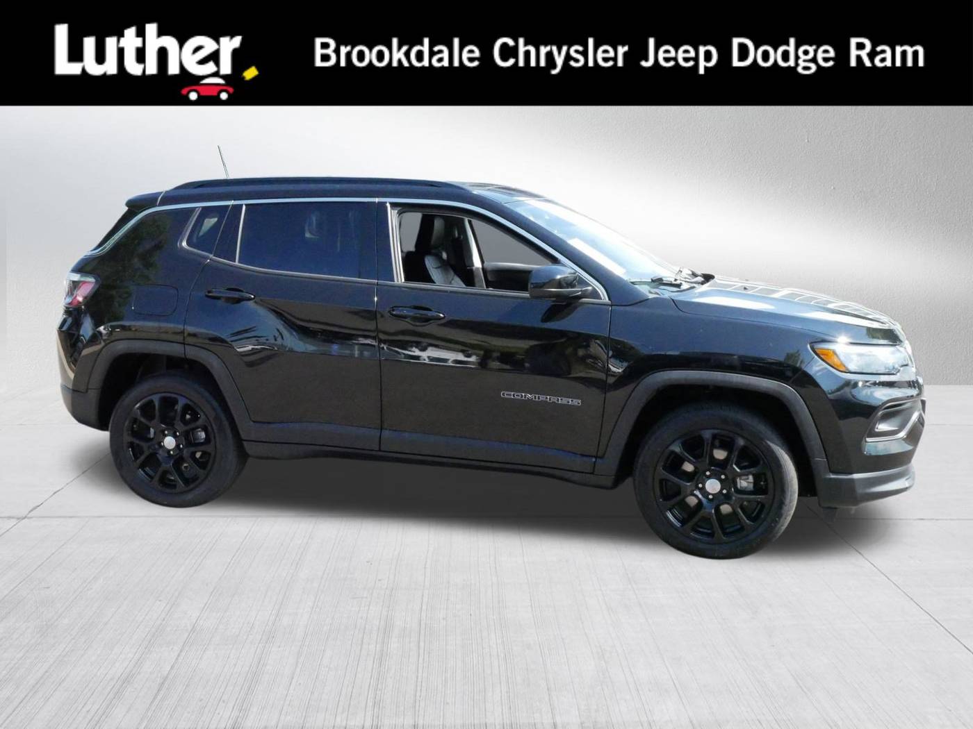 2022 Jeep Compass Latitude Lux — SUV — 35,186 mi — Brooklyn Park, MN
