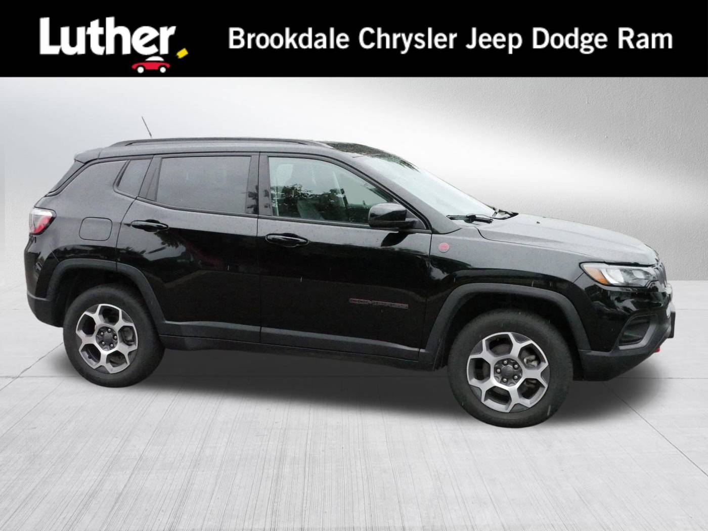 2022 Jeep Compass Trailhawk — SUV — 61,325 mi — Brooklyn Park, MN