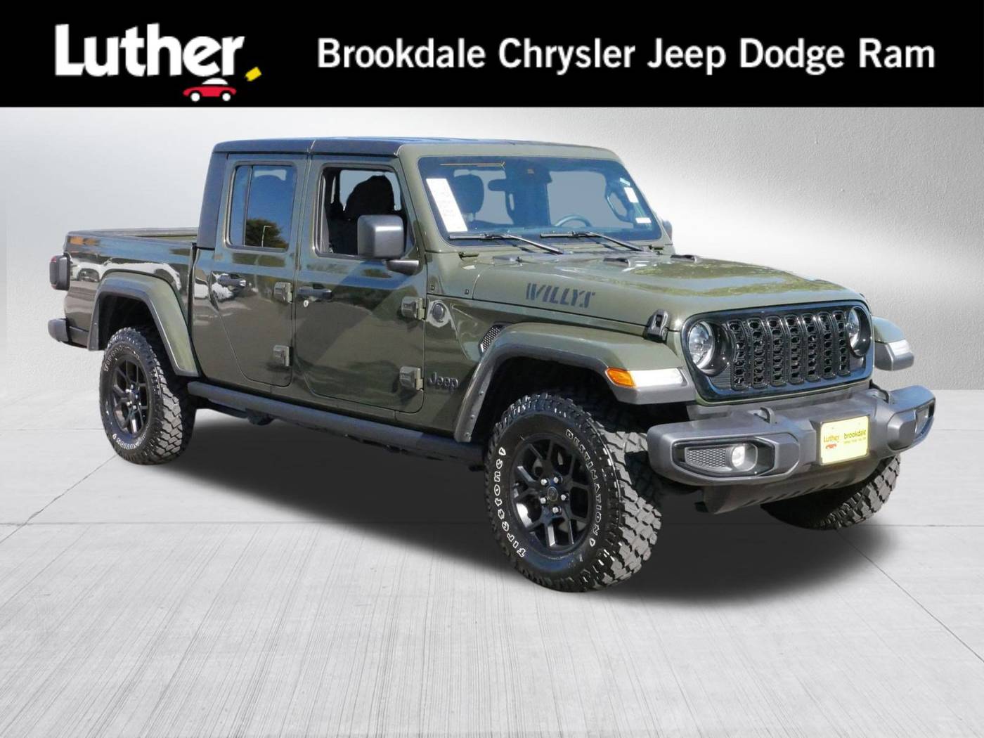 2024 Jeep Gladiator Willys — Pickup Truck — 12,492 mi — Brooklyn Park, MN
