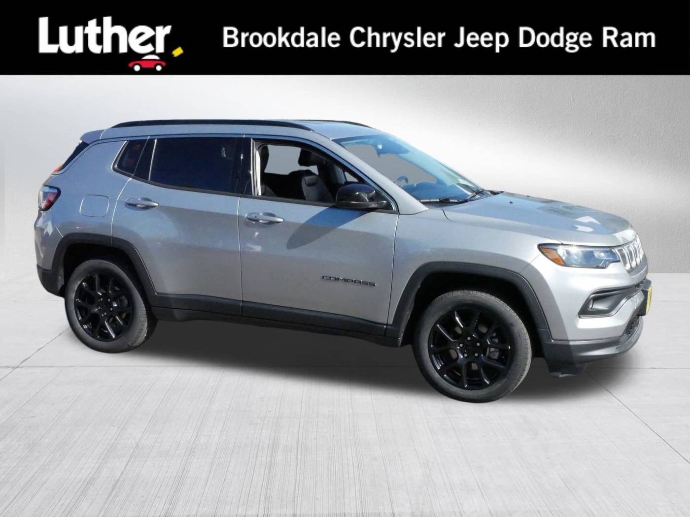 2022 Jeep Compass Latitude Lux — SUV — 49,956 mi — Brooklyn Park, MN