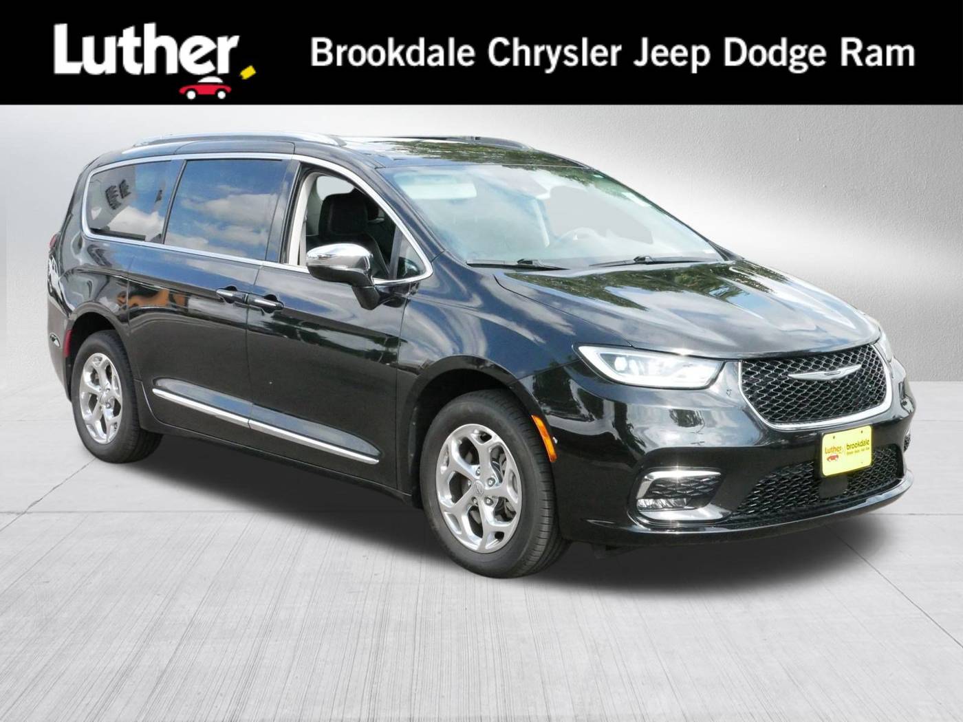 2021 Chrysler Pacifica Limited — Minivan — 85,384 mi — Brooklyn Park, MN