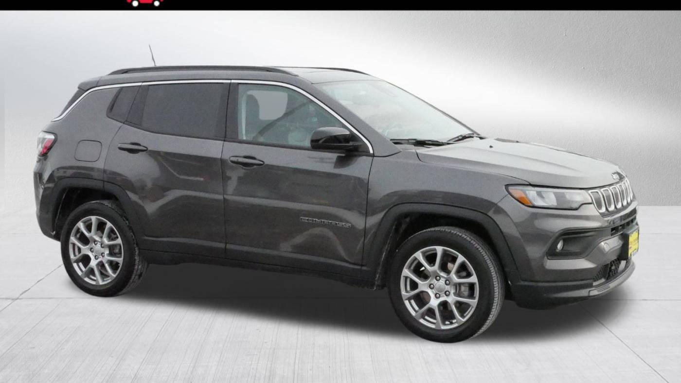 2022 Jeep Compass Latitude Lux — SUV — 33,640 mi — Brooklyn Park, MN