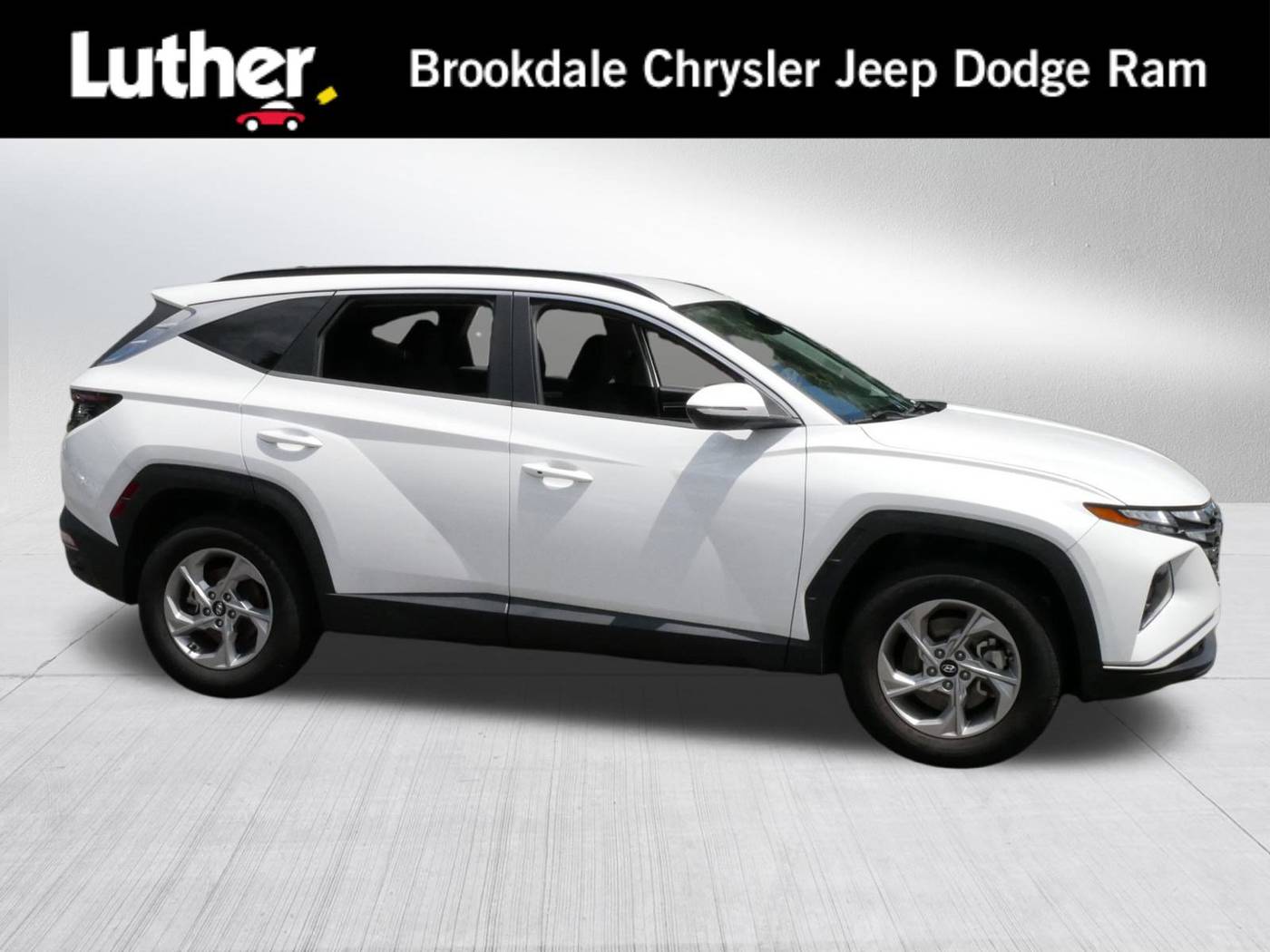 2022 Hyundai Tucson SEL — SUV — 23,690 mi — Brooklyn Park, MN